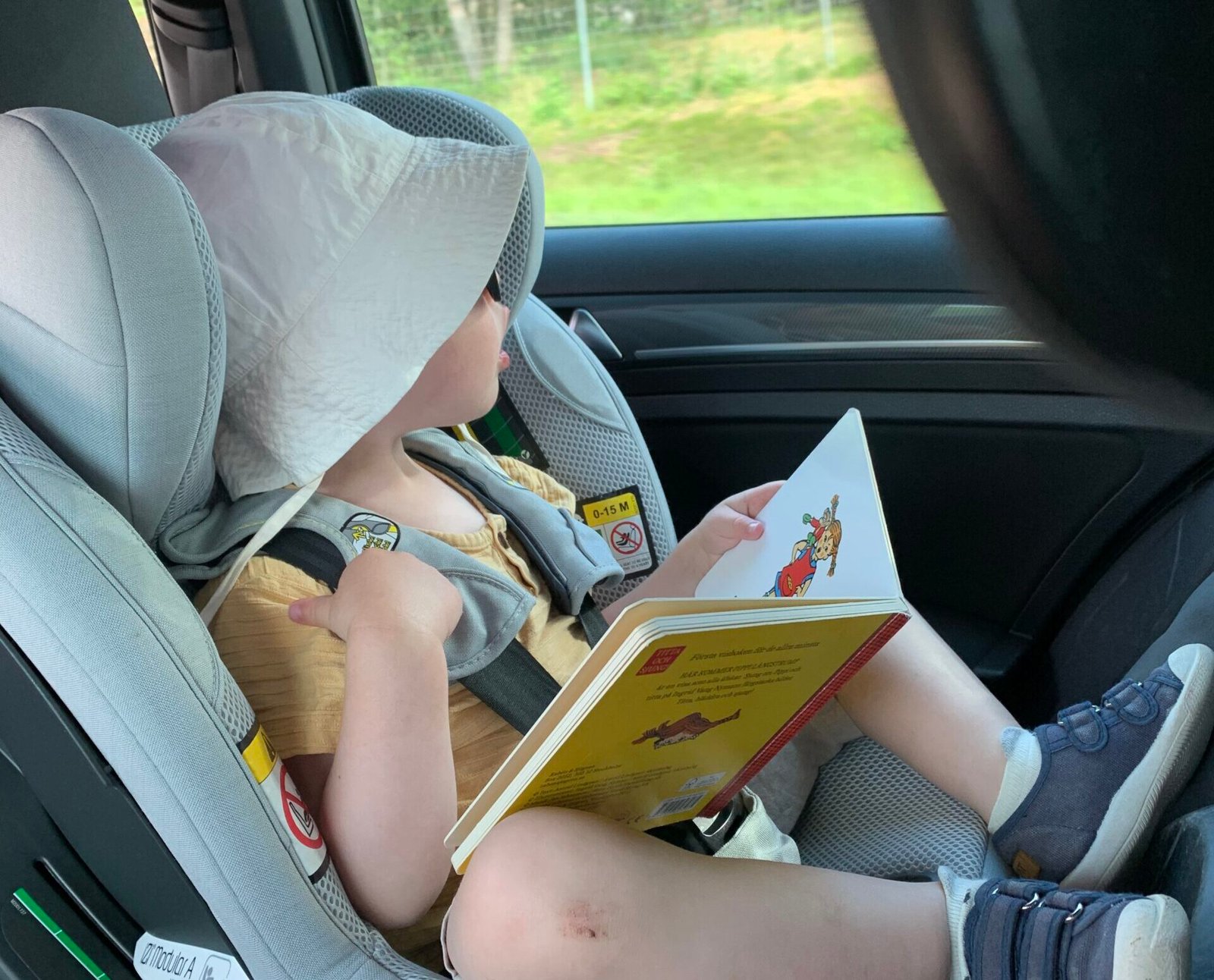 Kodėl svarbu vaikus vežti atbulomis kuo įmanoma ilgiau?