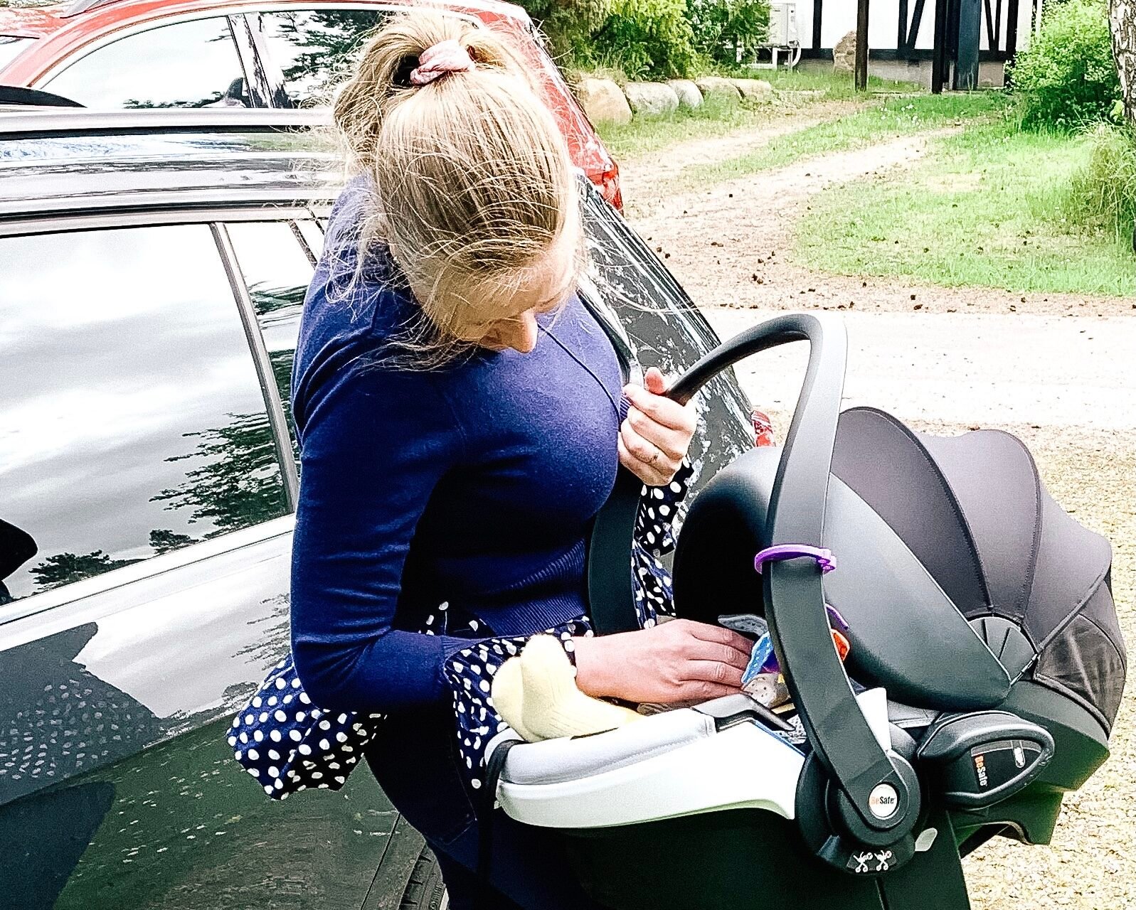 Kaip išsirinkti saugią, patikimą ir patogią autokėdutę?